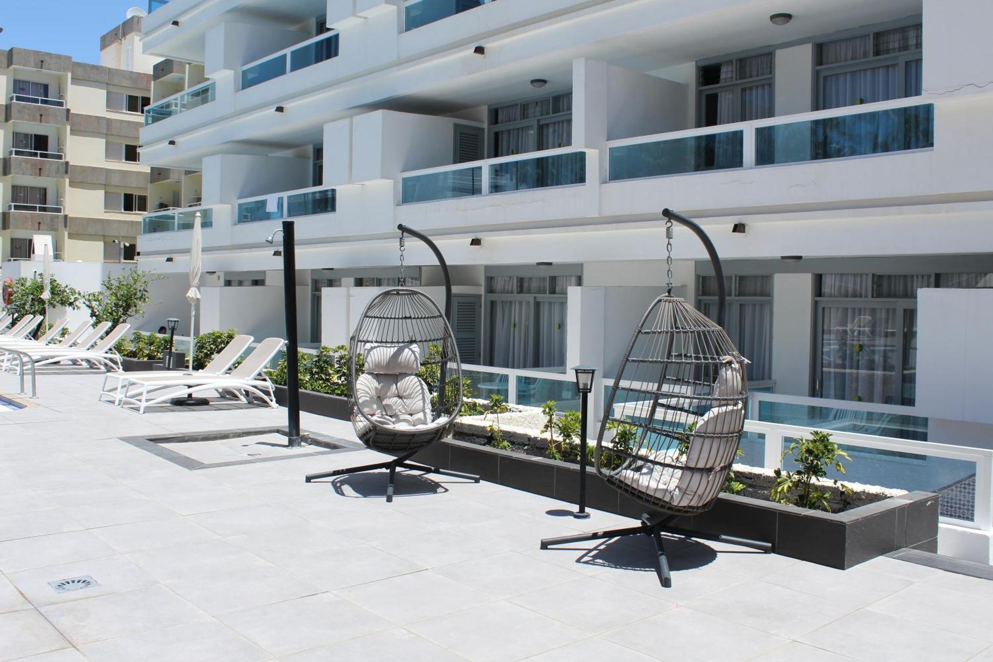بلايا ديل إنغلز Apartamentos Fayna المظهر الخارجي الصورة