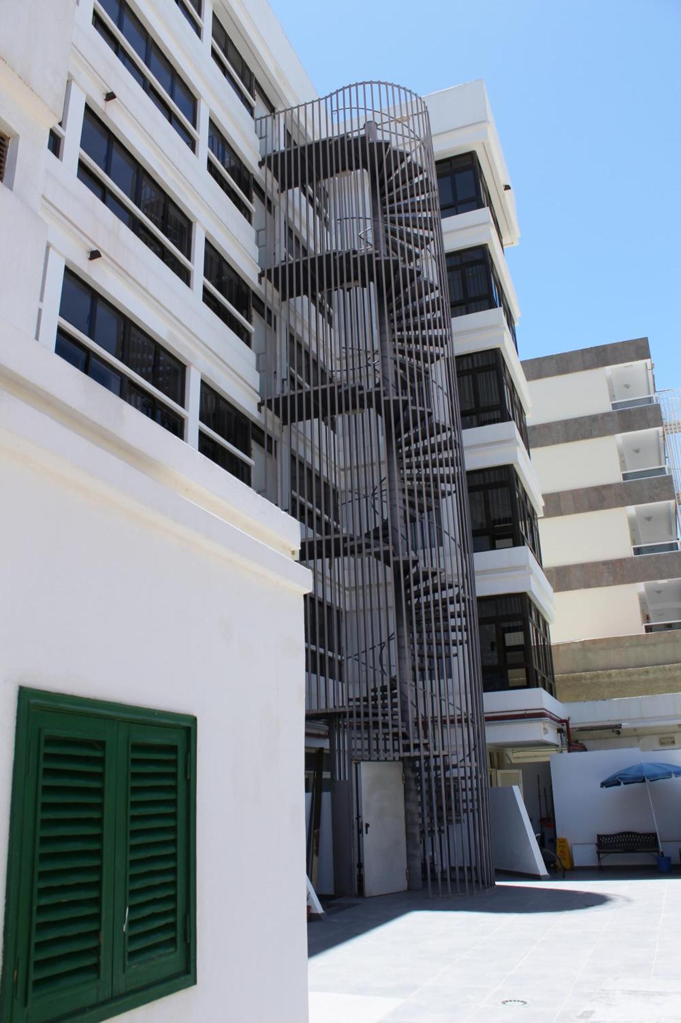 بلايا ديل إنغلز Apartamentos Fayna المظهر الخارجي الصورة